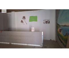SE ALQUILA FABULOSO LOCAL EN LOREDO