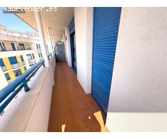 Apartamento muy soleado, para entrar a vivir, cerca de la avenida catalunya y mercadona