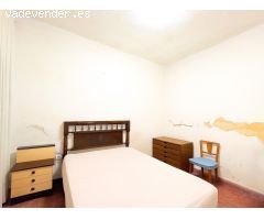 CASA EN PLANTA BAJA EN AMPOSTA