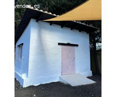 Minicasa con áreas exteriores y jacuzzi