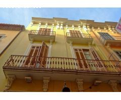 CASA MODERNISTA EN LA ZONA PEATONAL DE SANT FELIU DE GUÍXOLS