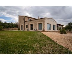 Villa de lujo en porreras