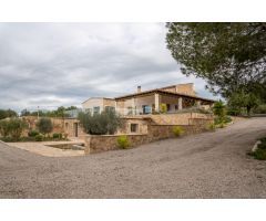 Villa de lujo en porreras