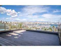 Elegante vivienda reformada frente al mar en el Paseo Marítimo de Palma