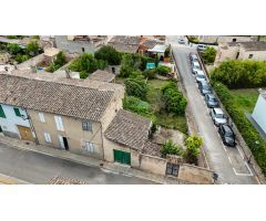 Vivienda para reformar de 2 plantas con gran jardín y garaje en Costitx