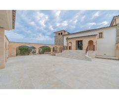 Espectacular villa en Camp de Mar