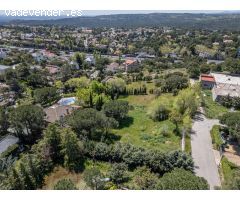 ^**^FABULOSA PARCELA URBANA DE MÁS DE 2.000 M² EN BERZOSILLA, TORRELODONES^**^ Ideal para construir