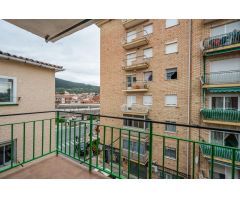 ^**^PISO REFORMADO DE 3 HABITACIONES EN EL CENTRO DE EL TIEMBLO (ÁVILA)^**^  Se vende magnífico piso