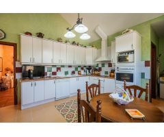 ^^ EN VENTA EXCLUSIVA – IMPRESIONANTE FINCA DE 4 HECTÁREAS EN VALGRANDE, CHINCHÓN ^**^  Ponemos a la