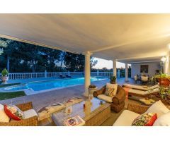 ^**^EXCLUSIVO CHALET INDEPENDIENTE EN BOADILLA DEL MONTE – 600M² CONSTRUIDOS EN PARCELA DE 2.000M² C