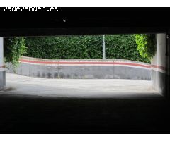 Garaje en Alquiler en Madrid de las Caderechas, Madrid