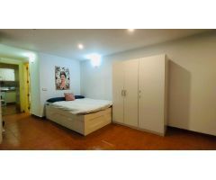 Estudio en alquiler en la calle Barco 28