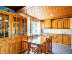 Casa con jardín y piscina en Vallmoll