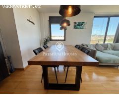 Piso con terraza y vistas en Can Pei