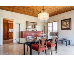 Casa con terreno edificable en Vall de lArrabassada