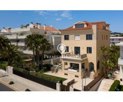 Casa en primera línea de mar en Vinyet