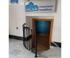 Local reformado con garaje incluido en calle San Nicolás - Centro de la ciudad de Alcoy