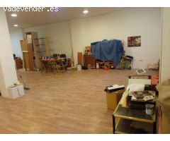 Se alquila amplio local en Alcoy - Zona Santa Rosa