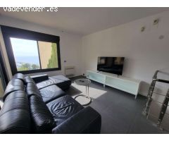 Con preciosas vistas al mar, Dúplex adosado, 3 dormitorios, 2 baños, en Mascarat en Altea