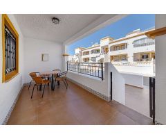 BUNGALOW DE 2 DORMITORIOS CON JARDÍN PRIVADO, PISCINA COMUNITARIA Y PARKING (Vistabella Golf)