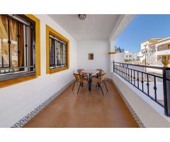BUNGALOW DE 2 DORMITORIOS CON JARDÍN PRIVADO, PISCINA COMUNITARIA Y PARKING (Vistabella Golf)