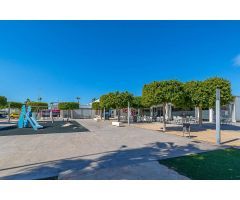 BUNGALOW DE 2 DORMITORIOS CON JARDÍN PRIVADO, PISCINA COMUNITARIA Y PARKING (Vistabella Golf)
