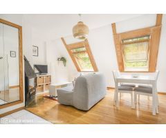 Exclusivo ático-dúplex en Canfranc-Estación con vistas espectaculares al bosque y montaña.