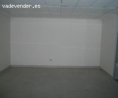 Local comercial en Alquiler en Madrid de las Caderechas, Madrid