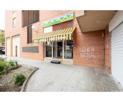 ¡Oportunidad! Se vende local con negocio de heladería en pleno funcionamiento. Parque Nueva Granada