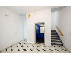 Piso en Venta en Pinos Puente, Granada