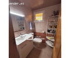 Se VENDE precioso chalet PAREADO con piscina privada en el Municipio de Marratxí. (3 habit/3 baños)