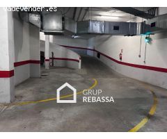 Parking en Sótano Coll den Rabasa (plaza amplia)