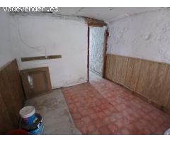 Casa en venta en Cuéllar. Céntrica. Para reformar. Ref.2030