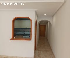 ALQUILER PISO DE TRES HABITACION CON DOS BAÑOS EN GUARDAMAR