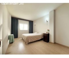 Se vende primer piso con terraza en Santa Catalina
