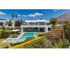 ESPECTACULAR VILLA DE LUJO - MARBELLA
