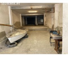 LOCAL CON ENTRADA POR 2 CALLES