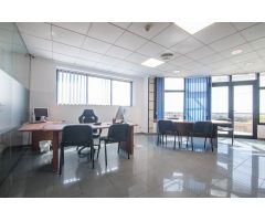 NECESITAS UN ESPACIO PARA TRABAJAR? UN DESPACHO? O UNA SALA DE REUNIONES? AQUI TE LA OFRECEMOS!!!