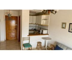 APARTAMENTO EN PLANTA 9ª CON VISTAS AL MAR – EDIFICIO MAR MENOR, PLAYA HONDA (Calle Río Tormes)