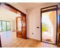 VENTA-VILLA INDEPENDIENTE-LOS BALCONES-4D-3B-800 M PARCELA-PISCINA-BAR-CASA ENVITADOS