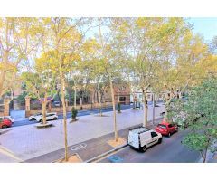 AMPLIO PISO DE 4 HABITACIONES EN PASSEIG SUNYER DE REUS CON 2 PLAZAS DE PK INCLUIDAS!!!