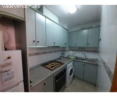 PISO ALQUILER TODO EL AÑO EN TORREVIEJA a 100 metros de dos playas.