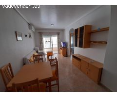 PISO ALQUILER TODO EL AÑO EN TORREVIEJA a 100 metros de dos playas.
