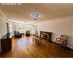 Chalet con piscina en Elche, zona Valverde.