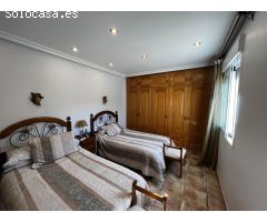 Chalet a la venta en Elche.