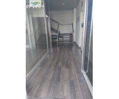 ALQUILER NAVE DE 700M2,  EN PARCELA DE 1000M2, OFICINAS, VESTUARIOS, ALTILLO, Y PATIO TECHADO