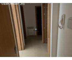 Vivienda de 2 dormitorios, 1 baño.  Con garaje y trastero. Centro de Tarancon
