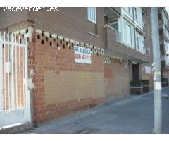 Local comercial de 260 m2, en Camino de La Esgaravita