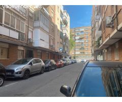 Se alquila piso en calle Quevedo de Alcalá de Henares. Madrid