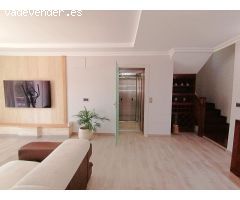 Se vende Villa de lujo en Altea con vistas al mar.